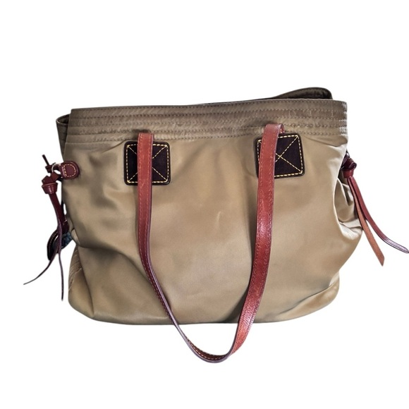 Dooney & Bourke Victoria Nylon Tote Bag Shoulder Handbag Purse Beige Large - Picture 3 of 11